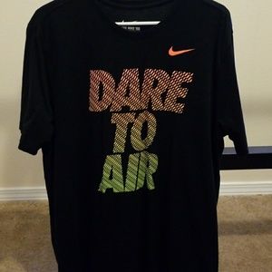 Nike t-shirt